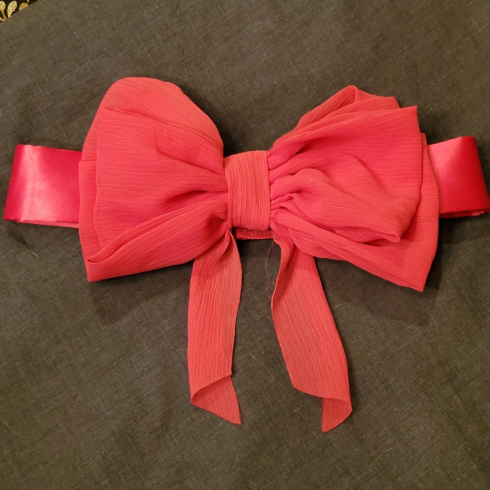 DARLING PINK BOW BELT